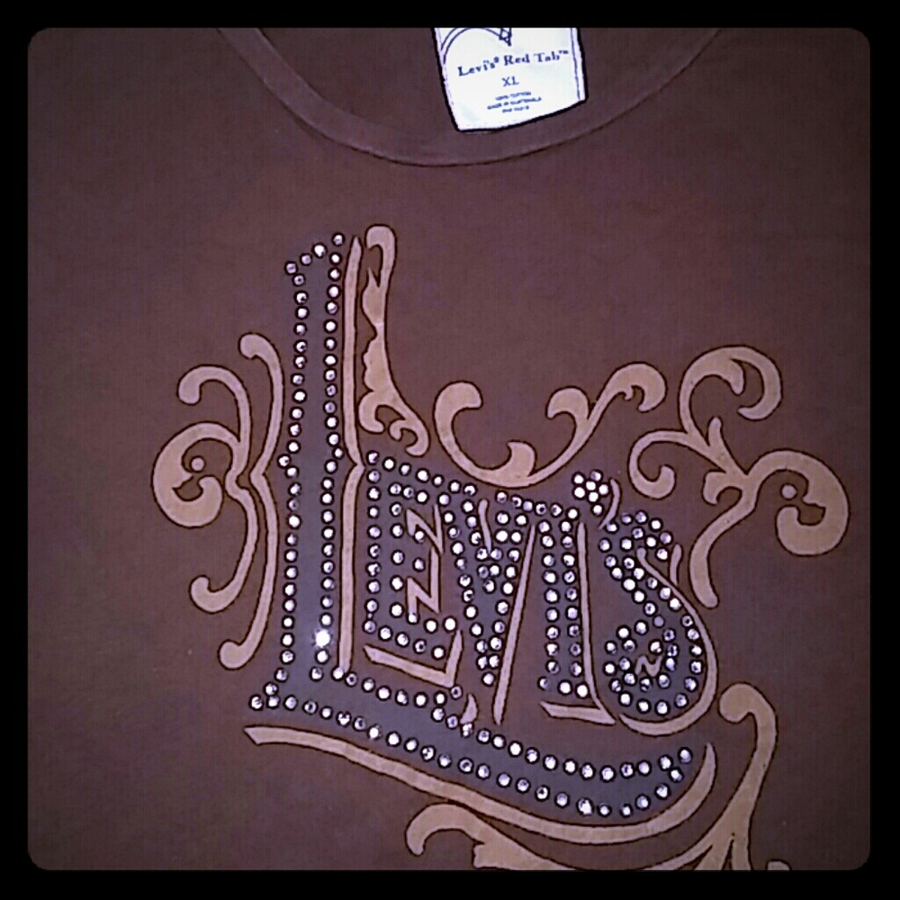 Levis studded brown short sleeveTshirt